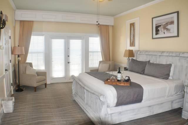Henderson Park Inn Destin Exterior photo